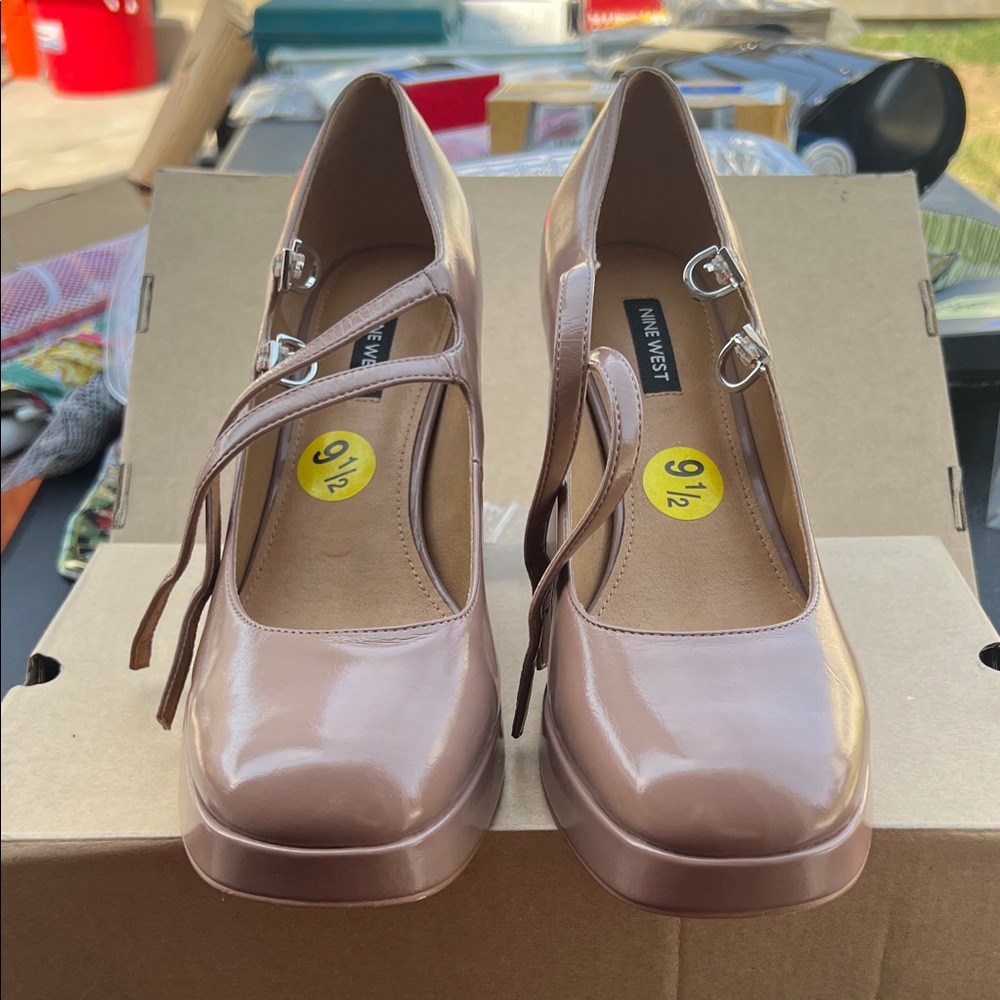 Nine West Women's Mauve Heels